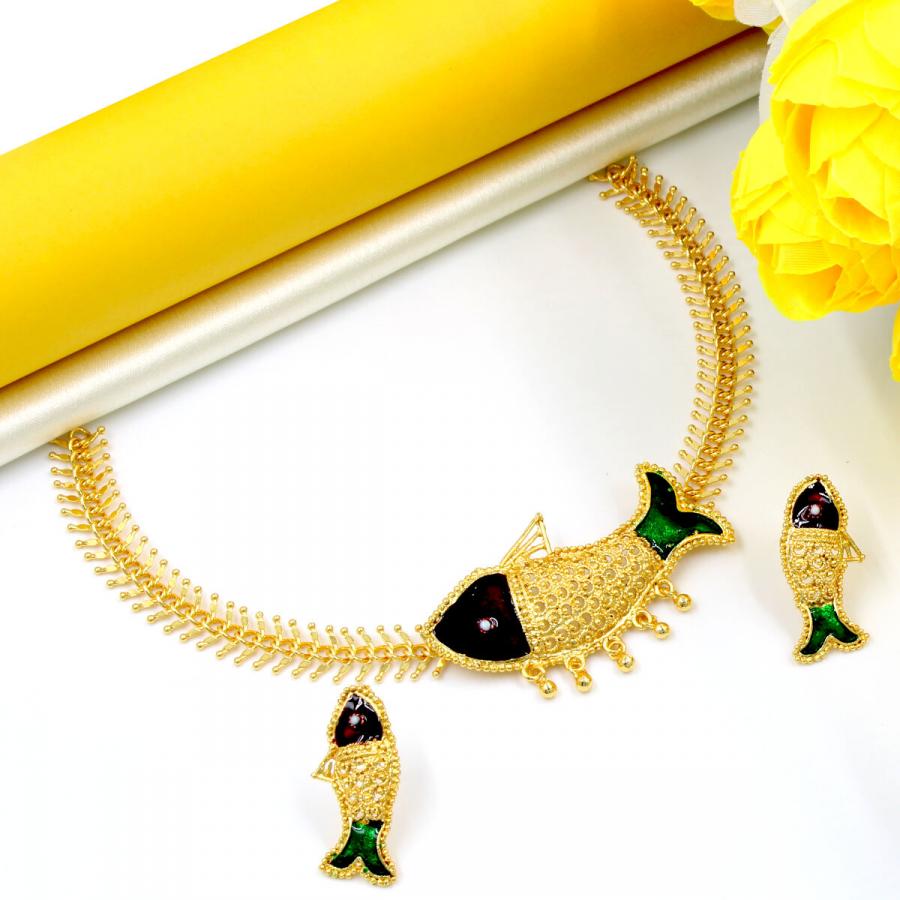 Stunning Gold Plated Meena Necklace Set Short