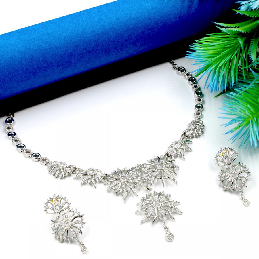 Exclusive American Diamond Necklace Set