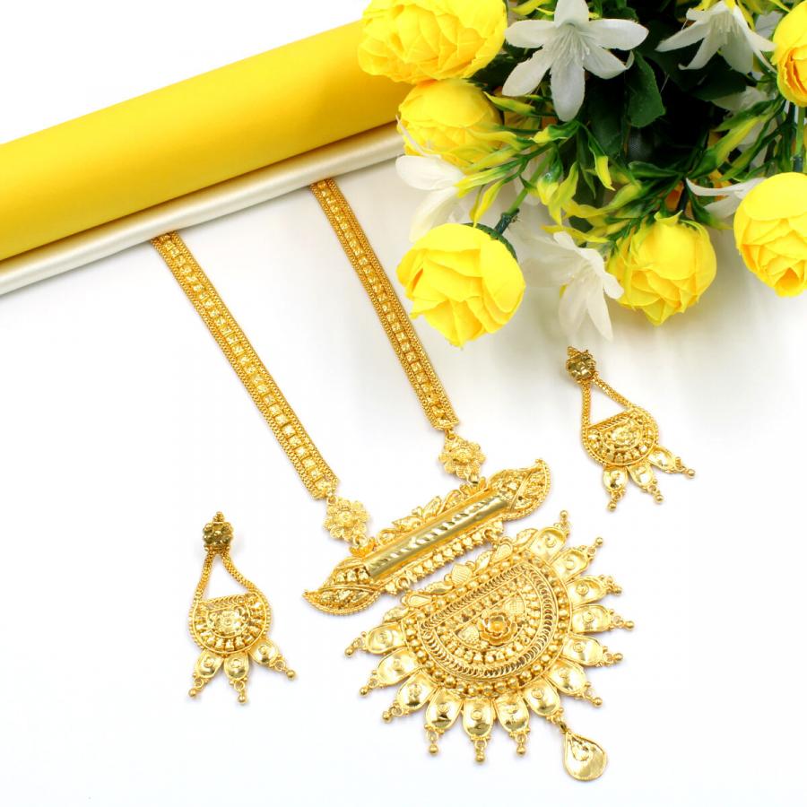 Glittering Long Gold Plated Necklace Set