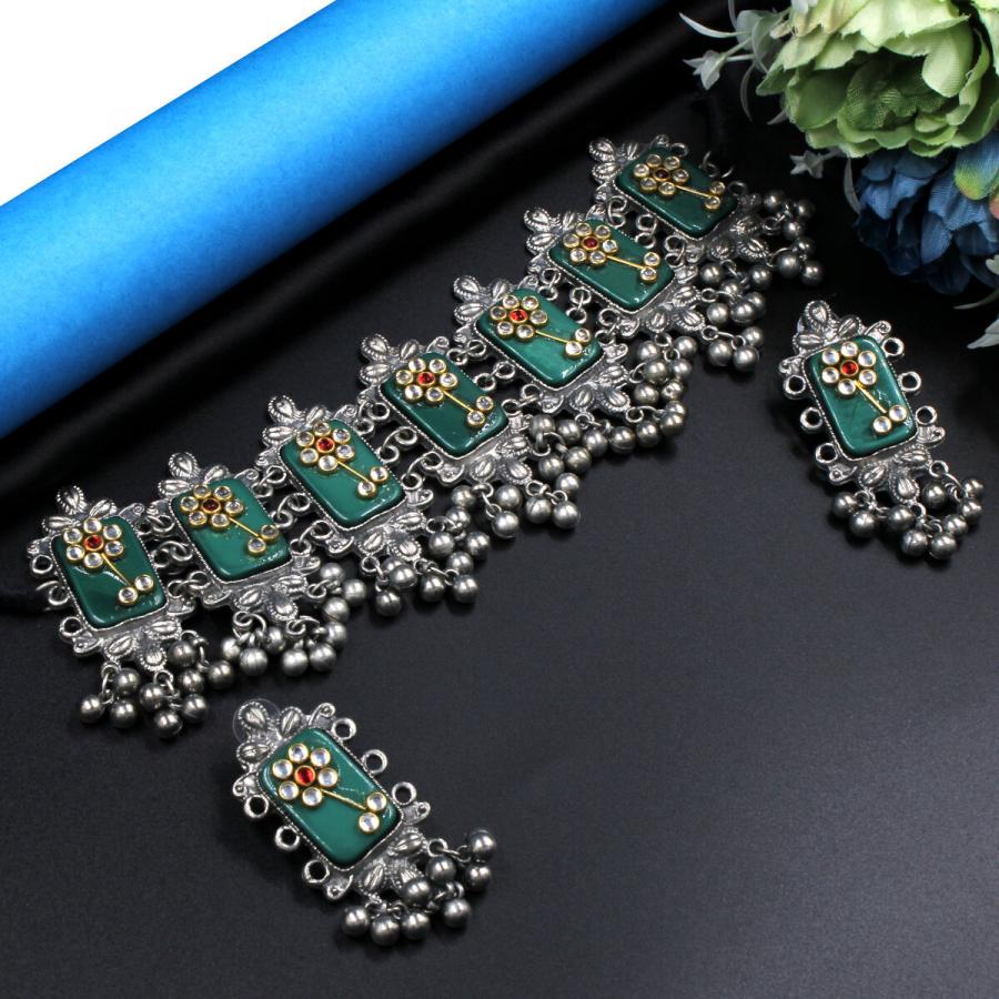 Orlenna Oxidised Kundan Choker